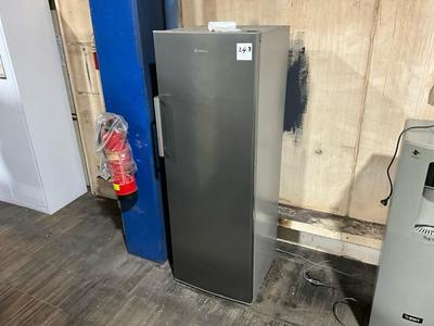 Overview picture of coldtec fridge